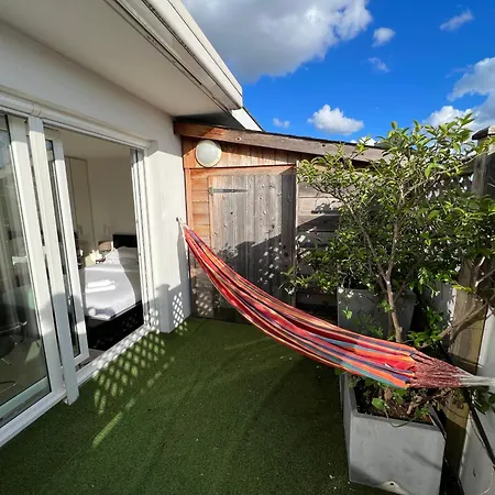 Duplex Terrasse Au Soleil * Parigi